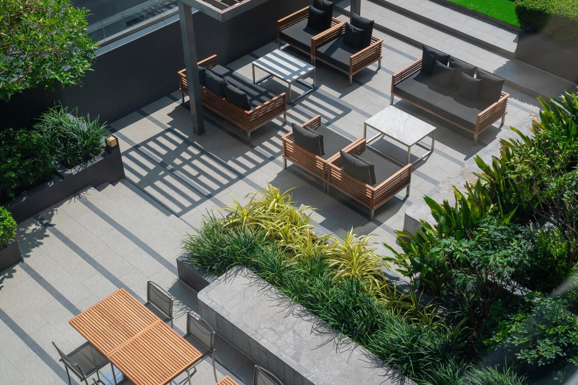 Staybridge Suites Bangkok Thonglor By Ihg Bagian luar foto