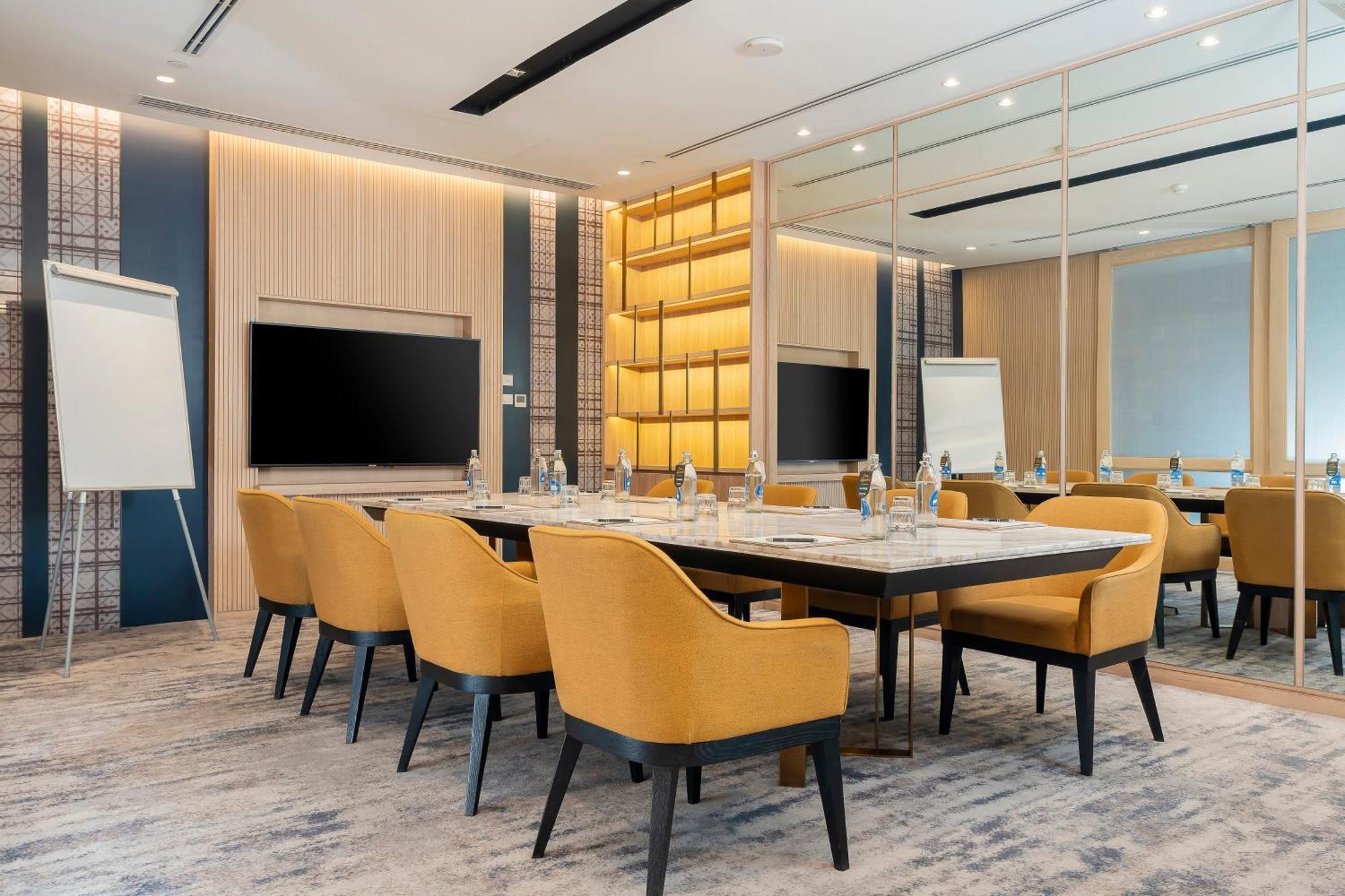 Staybridge Suites Bangkok Thonglor By Ihg Bagian luar foto